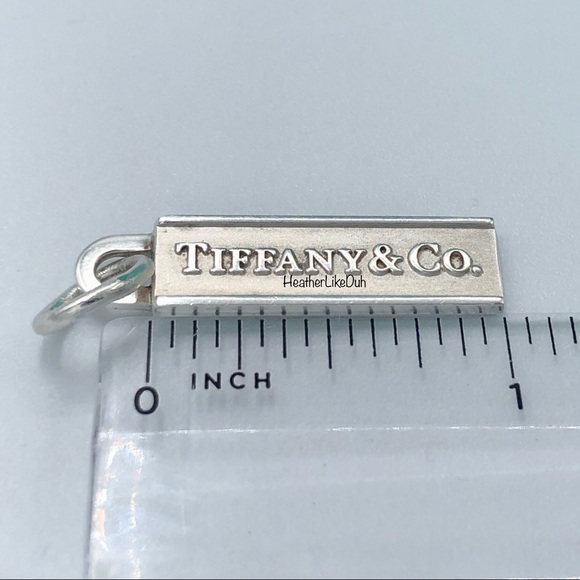 Authentic TIFFANY & Co. Sterling Silver Street Sign NYC Bar Pendant Charm Tag - Picture 8 of 8